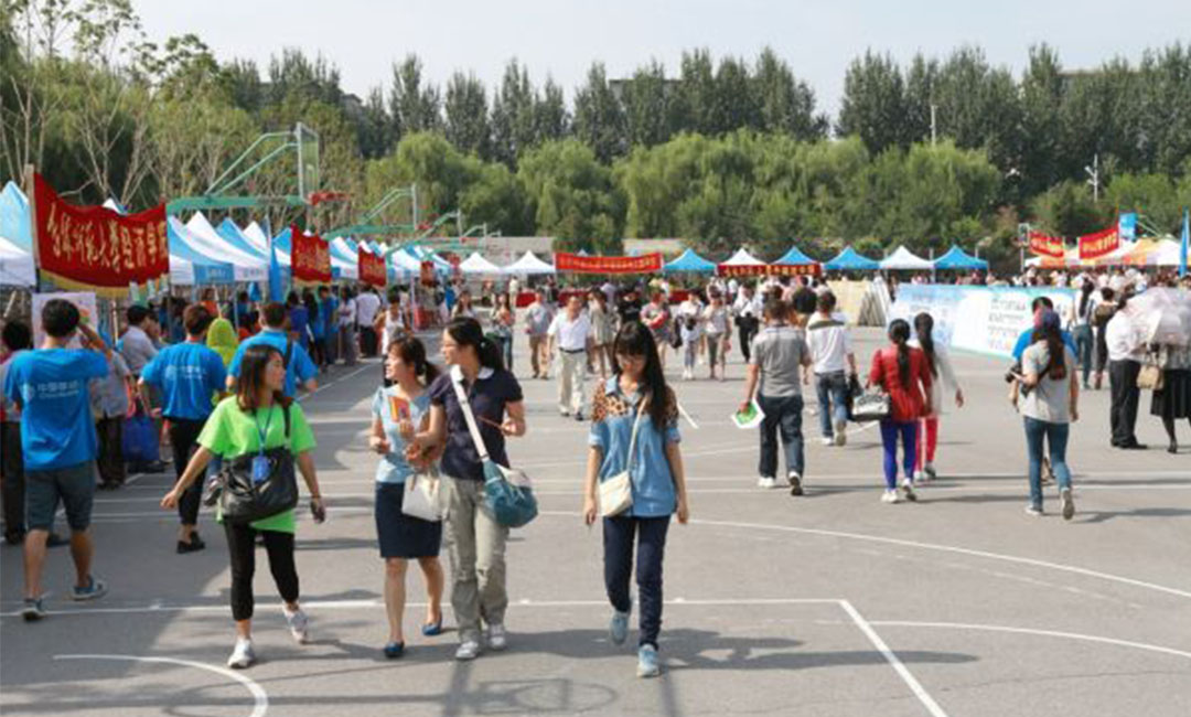 克孜勒苏克孜勒苏汇华学院新生招商活动策划